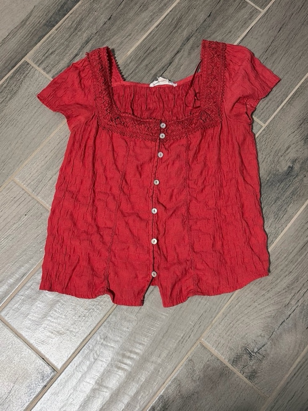 Pink Republic Red Button-Front Lace Trim Blouse